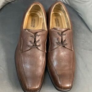 Johnston Murphy brown 10M